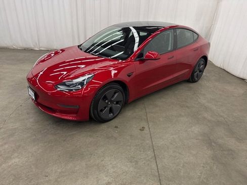 Used 2021 Tesla Model 3 Long Range image 4