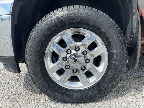 Used 2013 Chevrolet Silverado 3500 LT w/ Snow Plow Prep Package AWD/4WD image 12