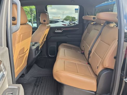 Used 2022 Chevrolet Silverado 1500 RST w/ Z71 Off-Road Package AWD/4WD image 21