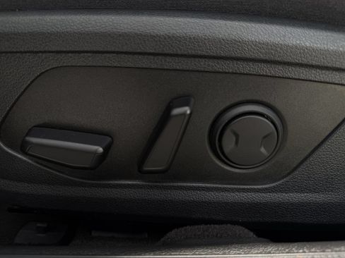 Used 2025 Hyundai Sonata SEL FWD image 24