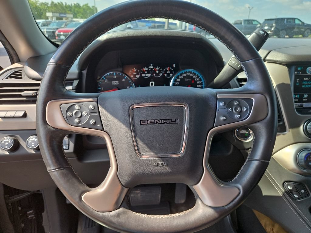 Used 2017 GMC Yukon Denali w/ Open Road Package AWD/4WD image 19