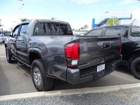 Used 2019 Toyota Tacoma SR RWD image 2
