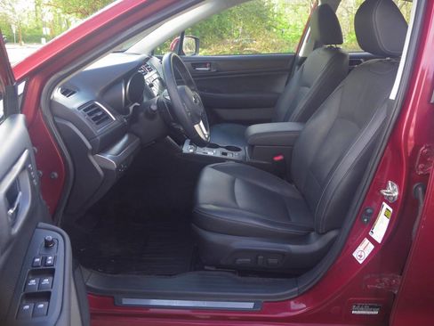 Used 2015 Subaru Legacy 2.5i Limited AWD/4WD image 12