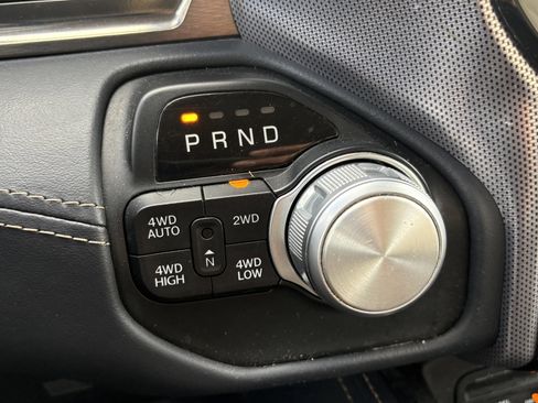 Used 2019 RAM 1500 Limited image 27