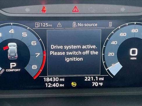 Used 2023 Audi Q3 2.0T Premium w/ Convenience Package image 26