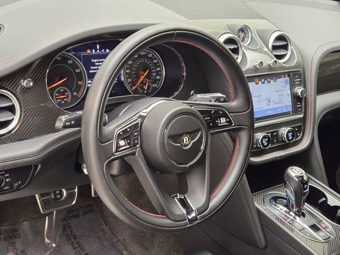 Certified 2019 Bentley Bentayga image 36