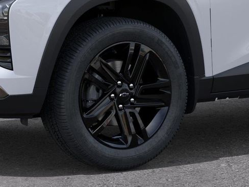 New 2026 Chevrolet Trax ACTIV FWD image 9