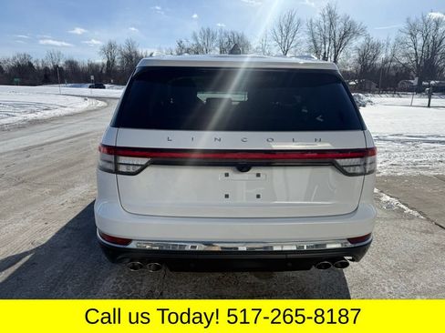 Used 2025 Lincoln Aviator Reserve w/ Equipment Group 201A AWD/4WD image 9