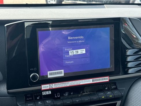 New 2026 Toyota Camry SE AWD/4WD image 25