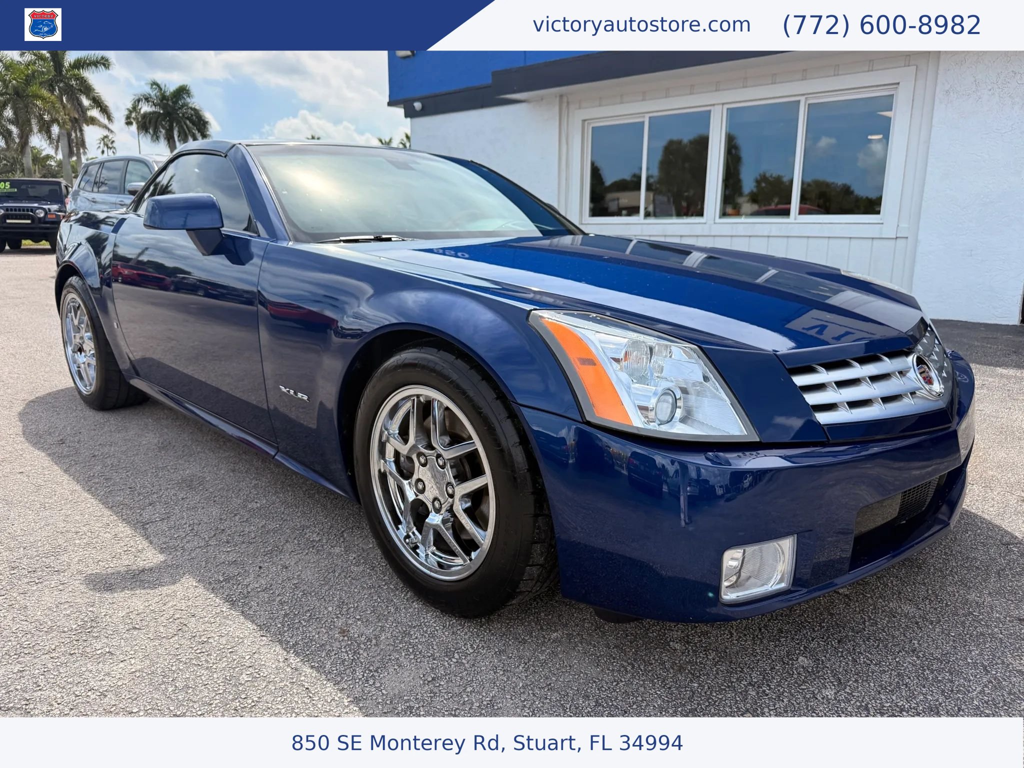 Used 2006 Cadillac XLR RWD image 1