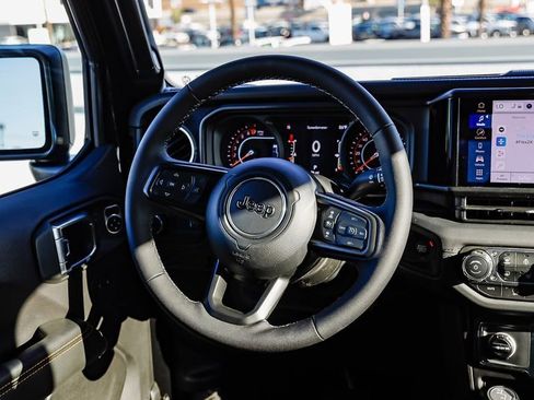New 2026 Jeep Gladiator Sport AWD/4WD image 18