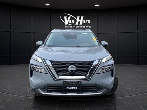 Used 2023 Nissan Rogue SL image 11