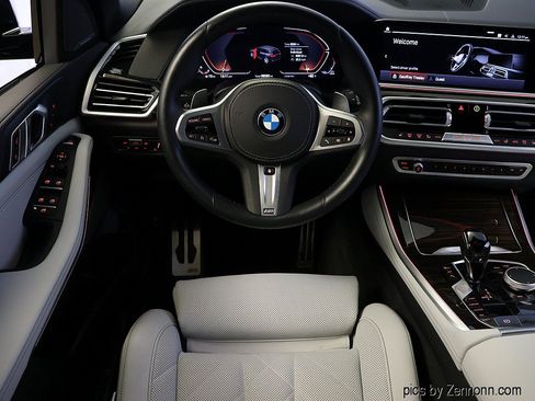 Used 2023 BMW X5 xDrive40i w/ M Sport Package AWD/4WD image 15