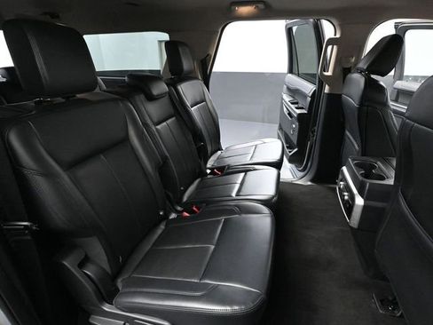 Used 2024 Ford Expedition Max XLT image 48