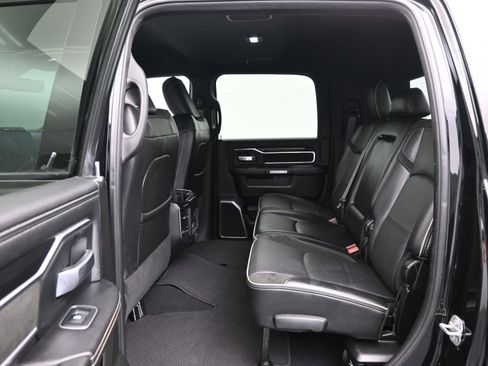 Used 2019 RAM 2500 Laramie image 11