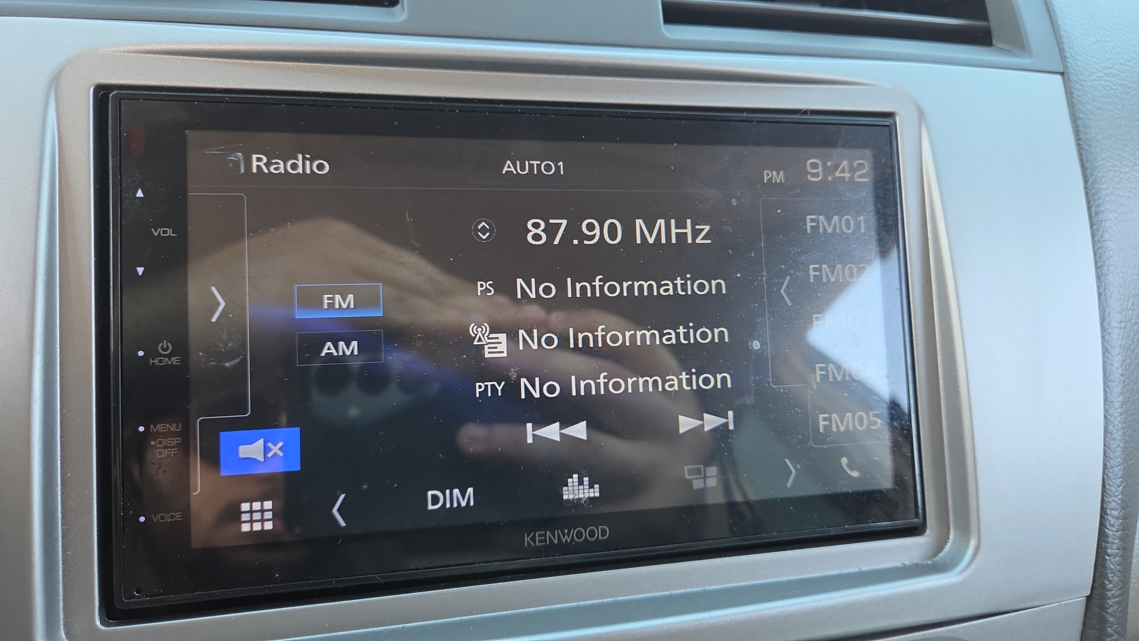 Used 2011 Toyota Camry LE w/ LE Extra-Value Pkg FWD image 25