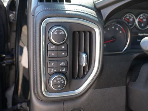 Used 2021 Chevrolet Silverado 1500 LTZ AWD/4WD image 16