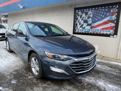 Used 2019 Chevrolet Malibu LS w/ LPO, Convenience Package 1