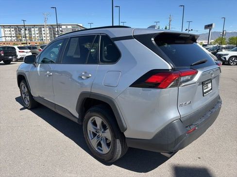 Used 2024 Toyota RAV4 XLE AWD/4WD image 5