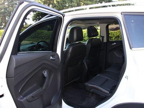 Used 2014 Ford Escape Titanium AWD/4WD image 17