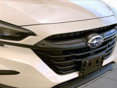 Used 2025 Subaru Legacy Premium AWD/4WD image 32