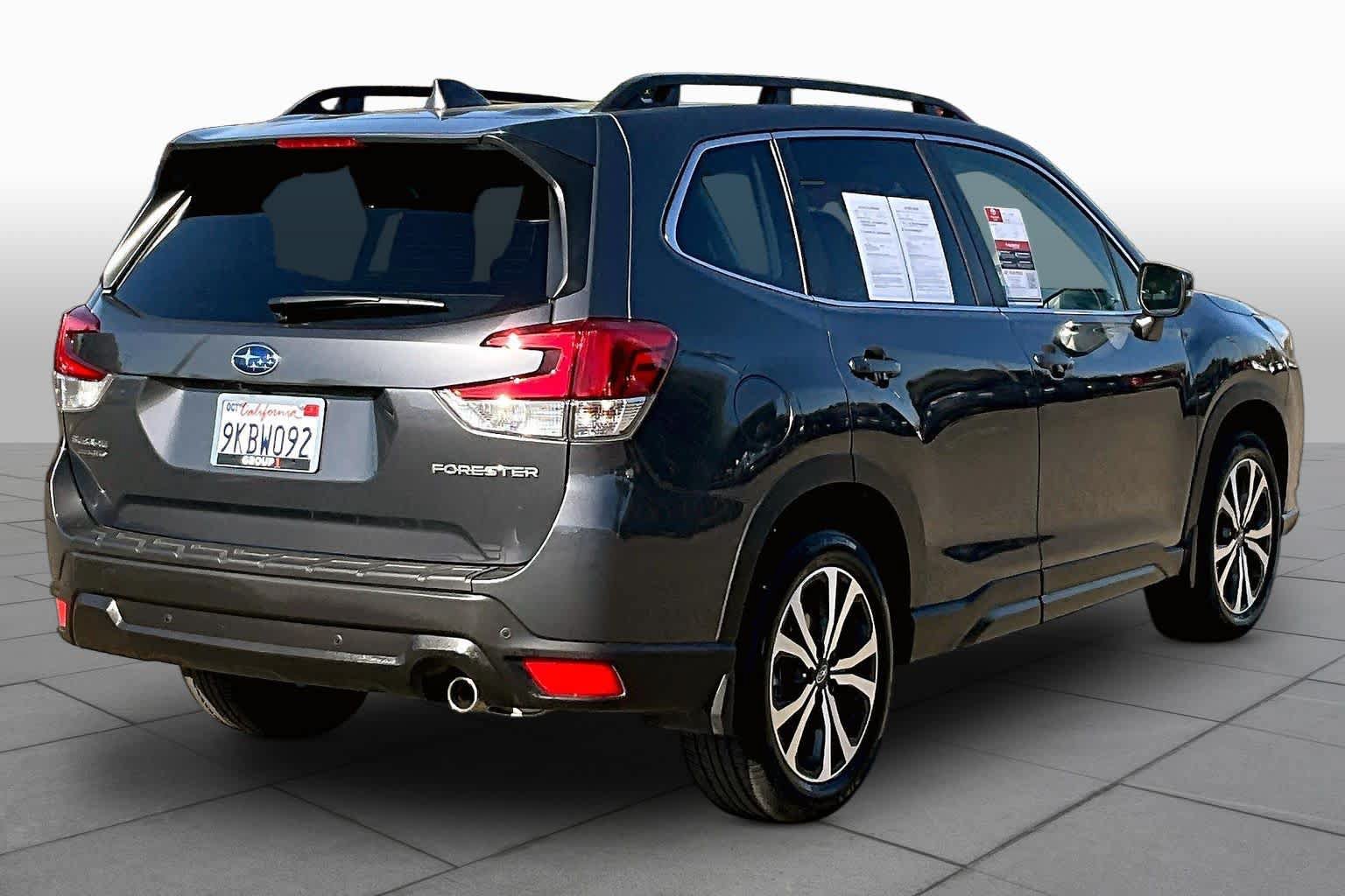 Used 2023 Subaru Forester Limited w/ Popular Package #2 AWD/4WD image 12