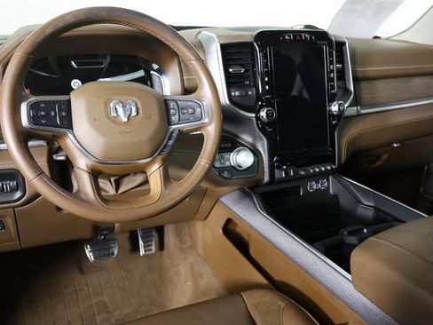 Used 2023 RAM 1500 Limited image 12