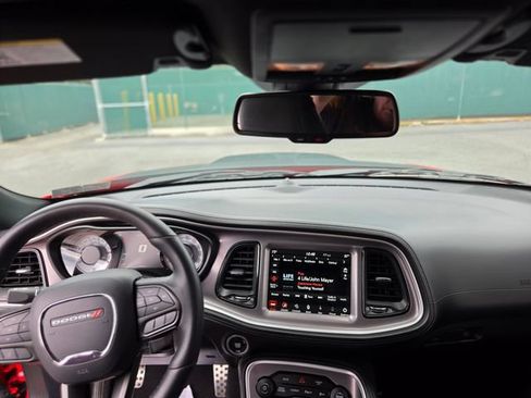 Certified 2022 Dodge Challenger R/T Scat Pack RWD image 5