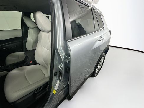 Certified 2025 Toyota Corolla Cross L FWD image 12