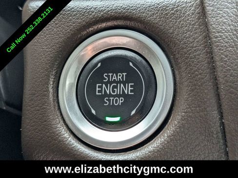 Used 2024 Chevrolet Tahoe Z71 w/ Luxury Package image 34