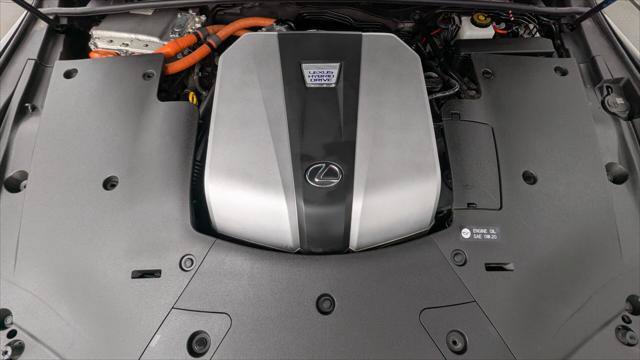 Used 2018 Lexus LS 500h AWD image 32