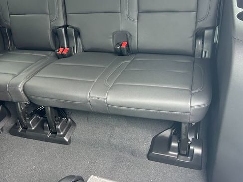 New 2026 Chevrolet Suburban LT w/ Comfort Package image 37