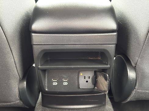 Used 2020 Ford Ranger XLT w/ Equipment Group 302A Luxury AWD/4WD image 24