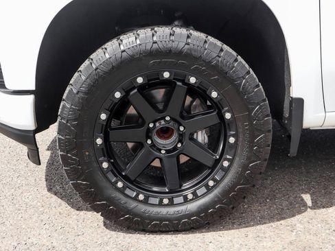 Used 2022 Chevrolet Silverado 1500 RST w/ Safety Package image 44