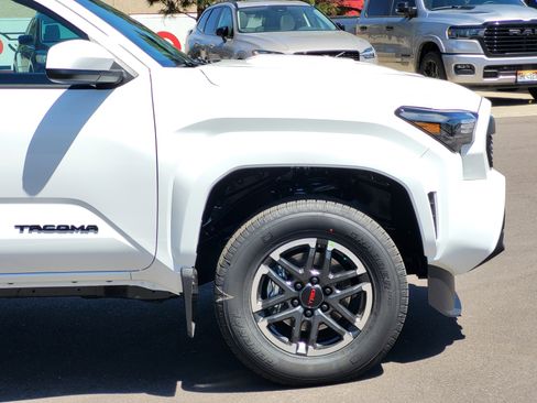 New 2026 Toyota Tacoma TRD Sport AWD/4WD image 6