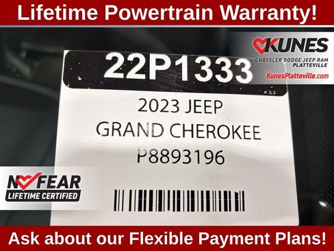 Used 2023 Jeep Grand Cherokee Overland w/ Luxury Tech Group IV image 31