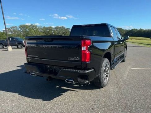 New 2026 Chevrolet Silverado 1500 High Country w/ Technology Package AWD/4WD image 4