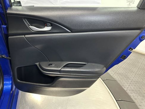 Used 2019 Honda Civic Sport image 33