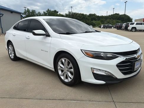Used 2020 Chevrolet Malibu LT FWD image 21