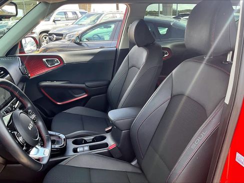Used 2024 Kia Soul GT-Line w/ Option Group 020 image 8