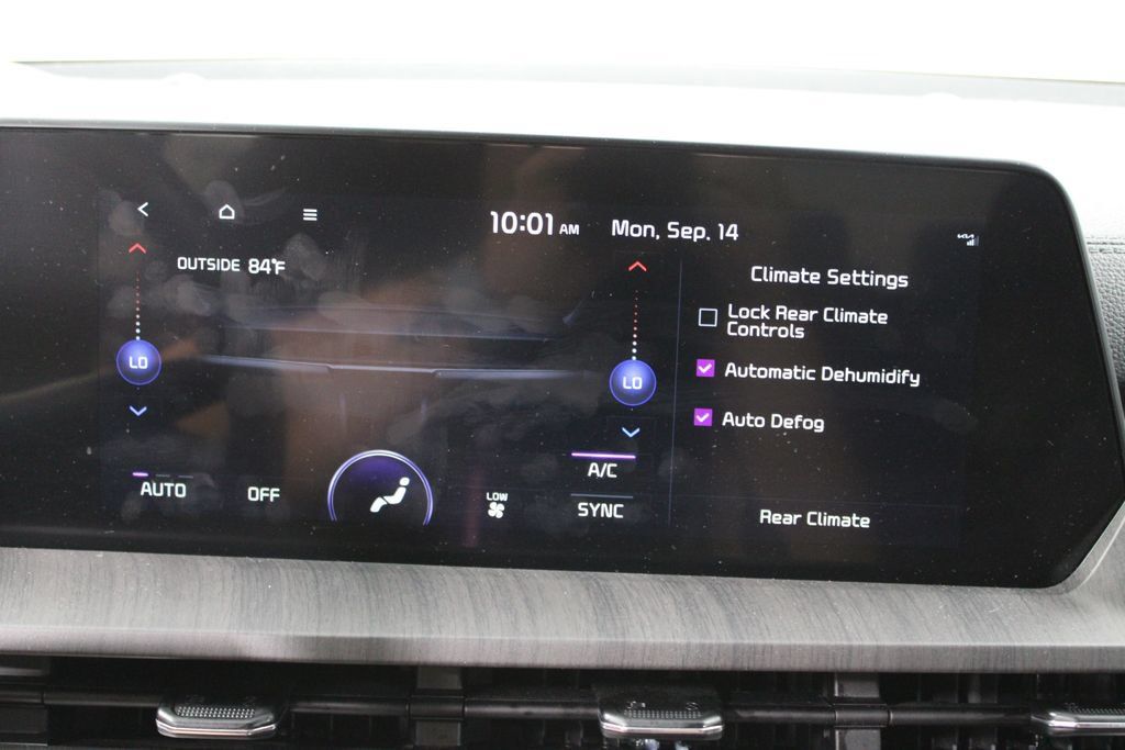 Used 2024 Kia Telluride EX FWD image 34
