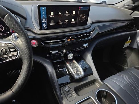 Used 2025 Acura MDX Type S AWD/4WD image 38