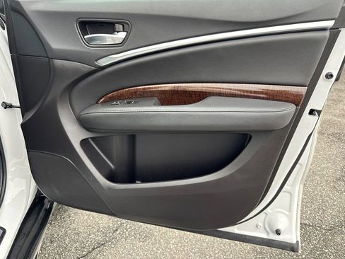 Used 2020 Acura MDX SH-AWD image 14