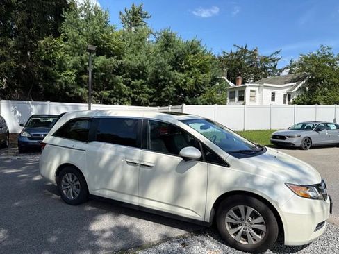 Used 2015 Honda Odyssey EX-L image 14