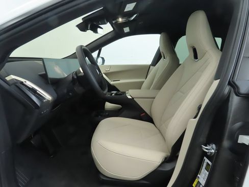 Used 2026 BMW iX xDrive45 w/ Premium Package AWD/4WD image 21