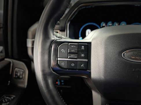 Used 2023 Ford F150 Platinum AWD/4WD image 20