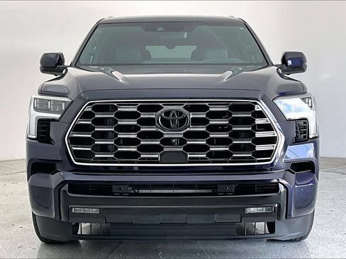 Used 2026 Toyota Sequoia Platinum AWD/4WD image 3