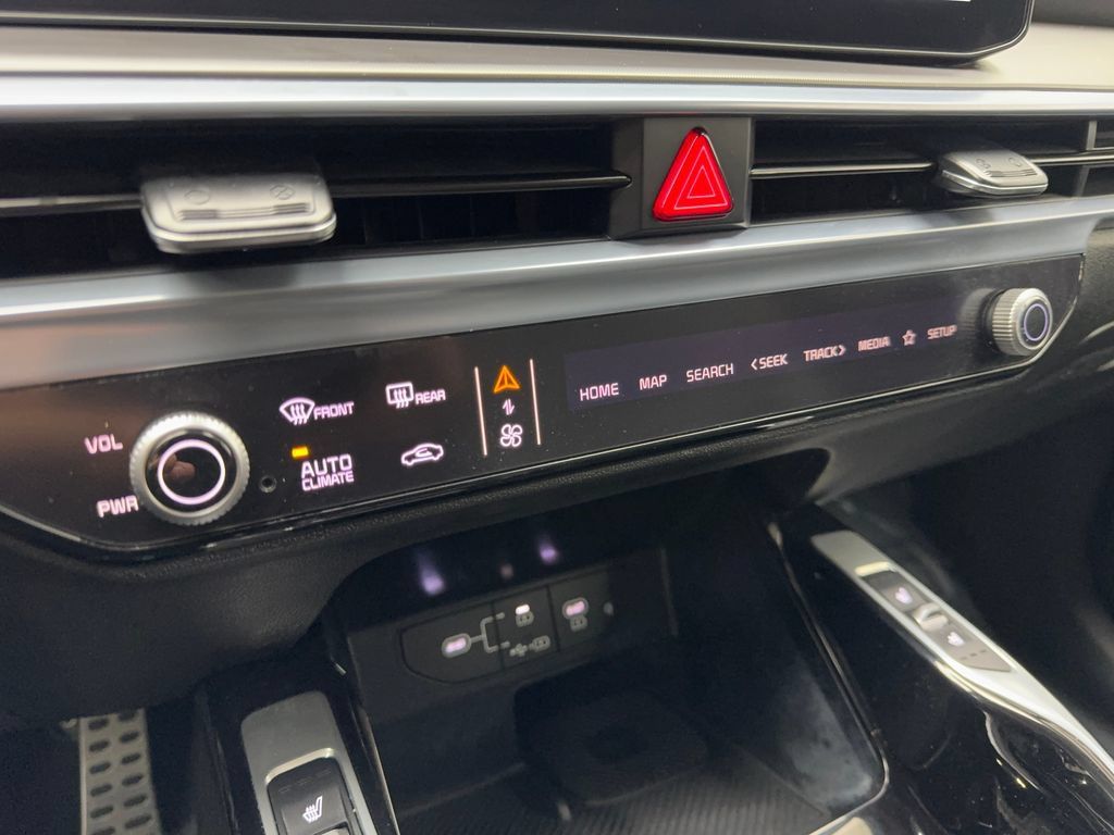 Used 2024 Kia Sorento SX FWD image 72