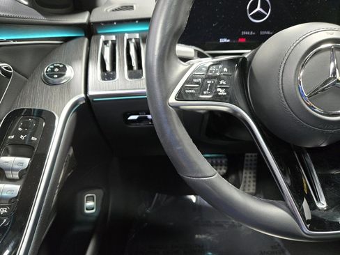 Used 2022 Mercedes-Benz S 580 4MATIC Sedan image 15