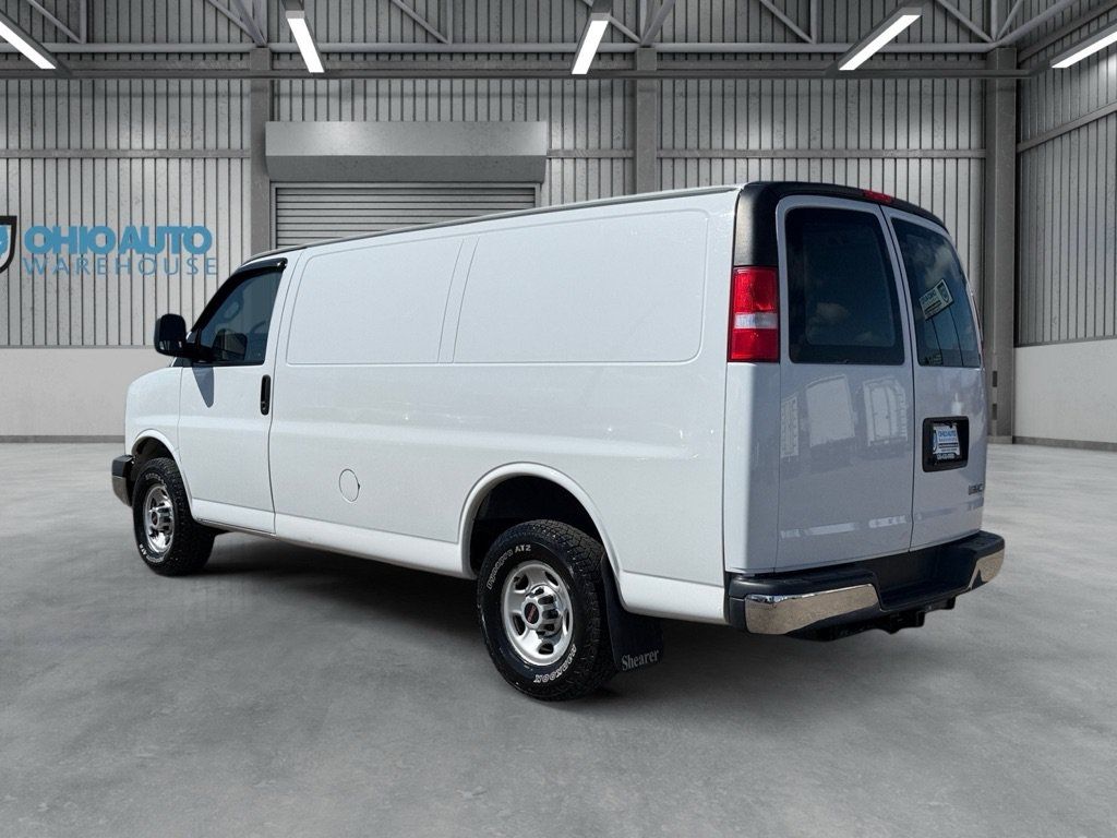 Used 2018 GMC Savana 2500 w/ Driver Convenience Package RWD image 6